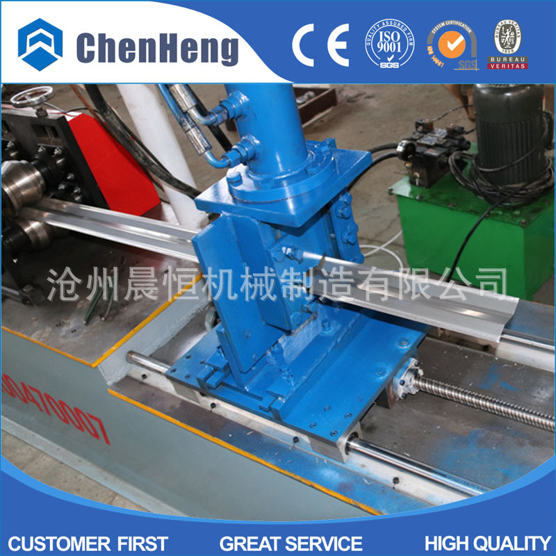 出口國外的輕鋼龍骨機設備 帽型/C型出口輕鋼別墅龍骨設備示例圖2