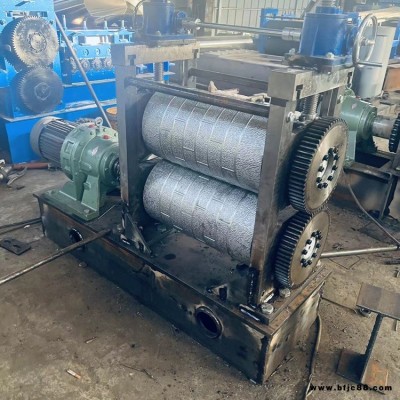 磚紋輥壓成型機 鐵板壓花機 企華機械廠家 磚紋滾花機