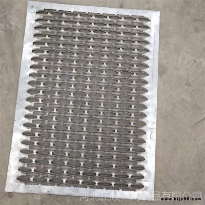 鱷魚嘴防滑板現貨批發(fā) 沖孔防滑板腳踏防滑板 正順絲網制品出售單價 鱷魚嘴大量供應