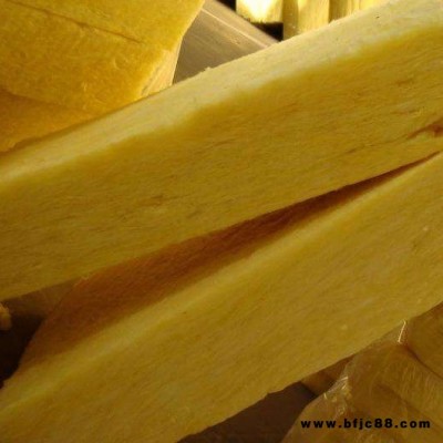 耐高溫玻璃棉板性能  隔熱玻璃棉板用處   玻璃棉板制造商
